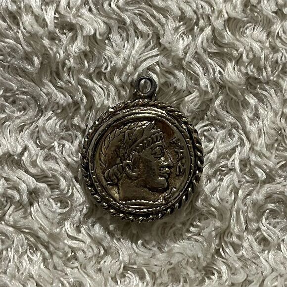 Vintage Floral Guilloche Enamel Rose Reversible Greek Coin Paz Pendant Victorian - Picture 2 of 3